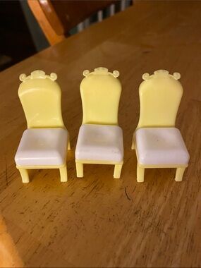 Toys R Us You And Me Together Dollhouse Yellow 3 Dining Chairs